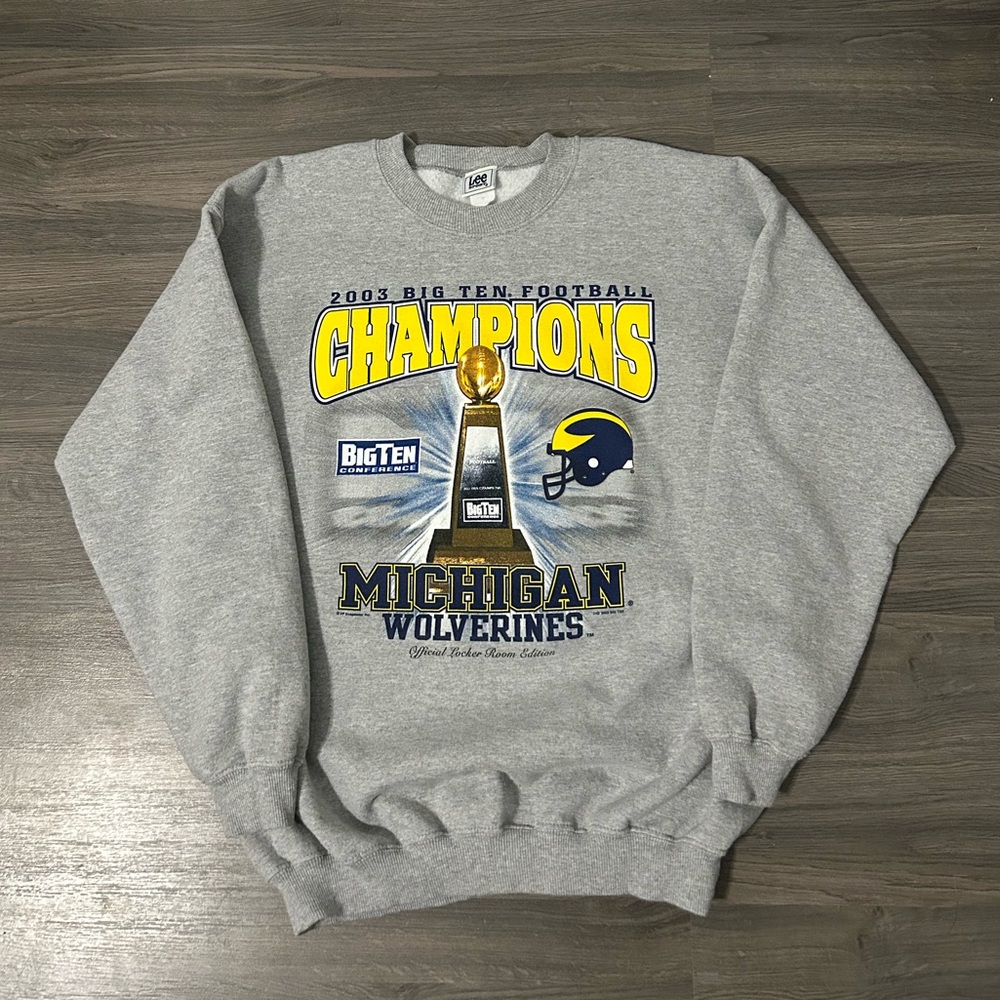 Y2K 2000s Lee Sport Michigan Wolverines Big Ten Champs Graphic Crewneck